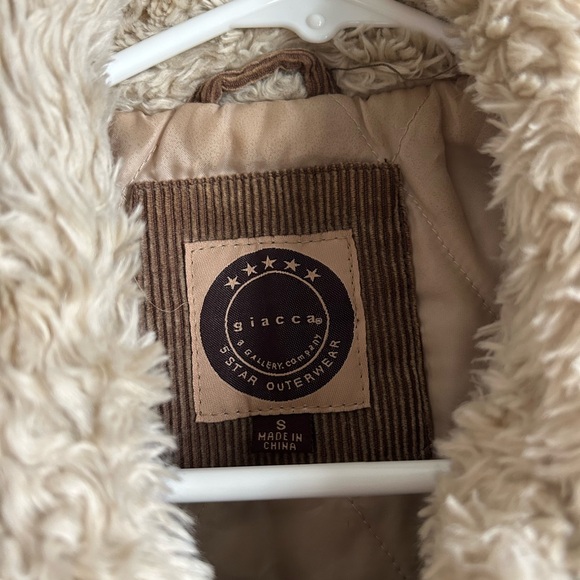 Jacket - Picture 3 of 4